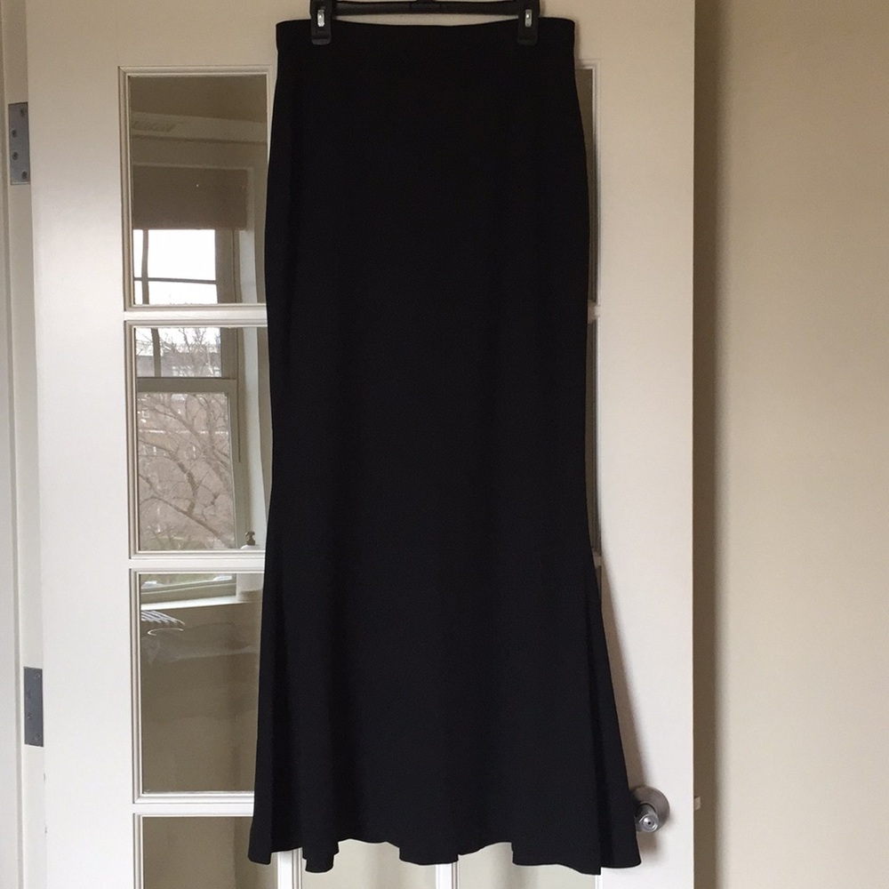 BR Monogram NWT fishtail black maxi skirt